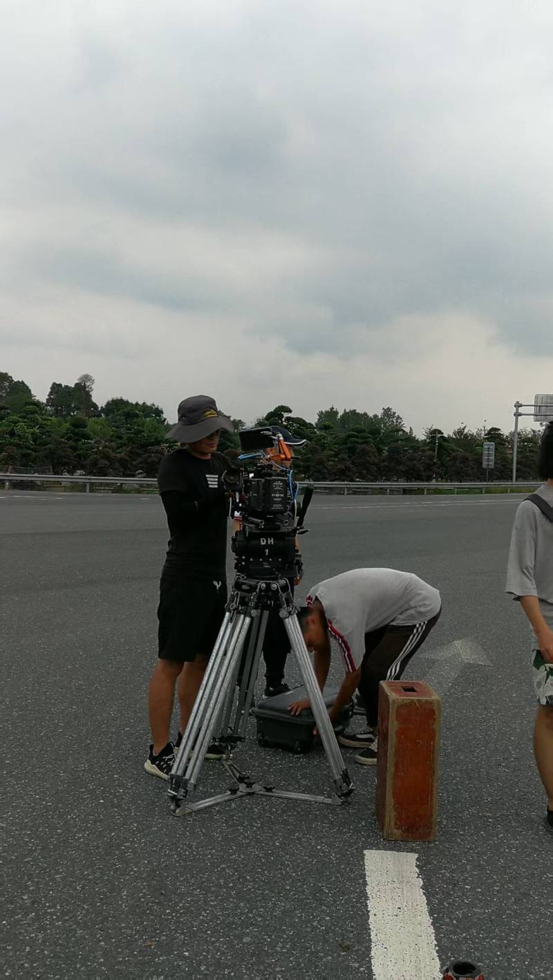 工农区TVC拍摄公司：唤醒集体记忆，构建跨代际沟通桥梁