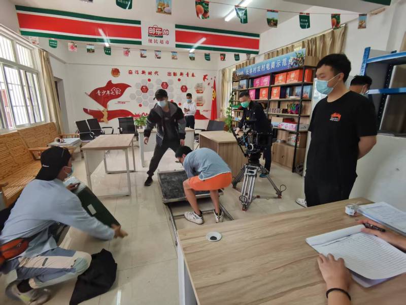 工农区广告片拍摄公司：极简主义践行者，少即是多的视觉哲学